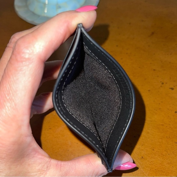 BRAND NEW Burberry Embossed TB Monogram Card Holder - Picture 3 of 3